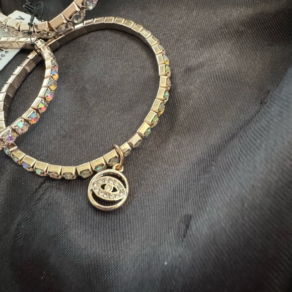 Guess Trio Rose Gold Tone Bling Stretch Bracelets w/a Hamsa & a Evil Eye Charms - Picture 6 of 6